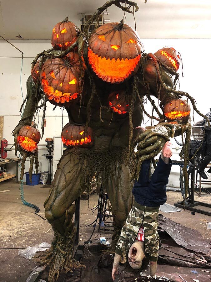 🎃Halloween Giant Pumpkin Monster and Child