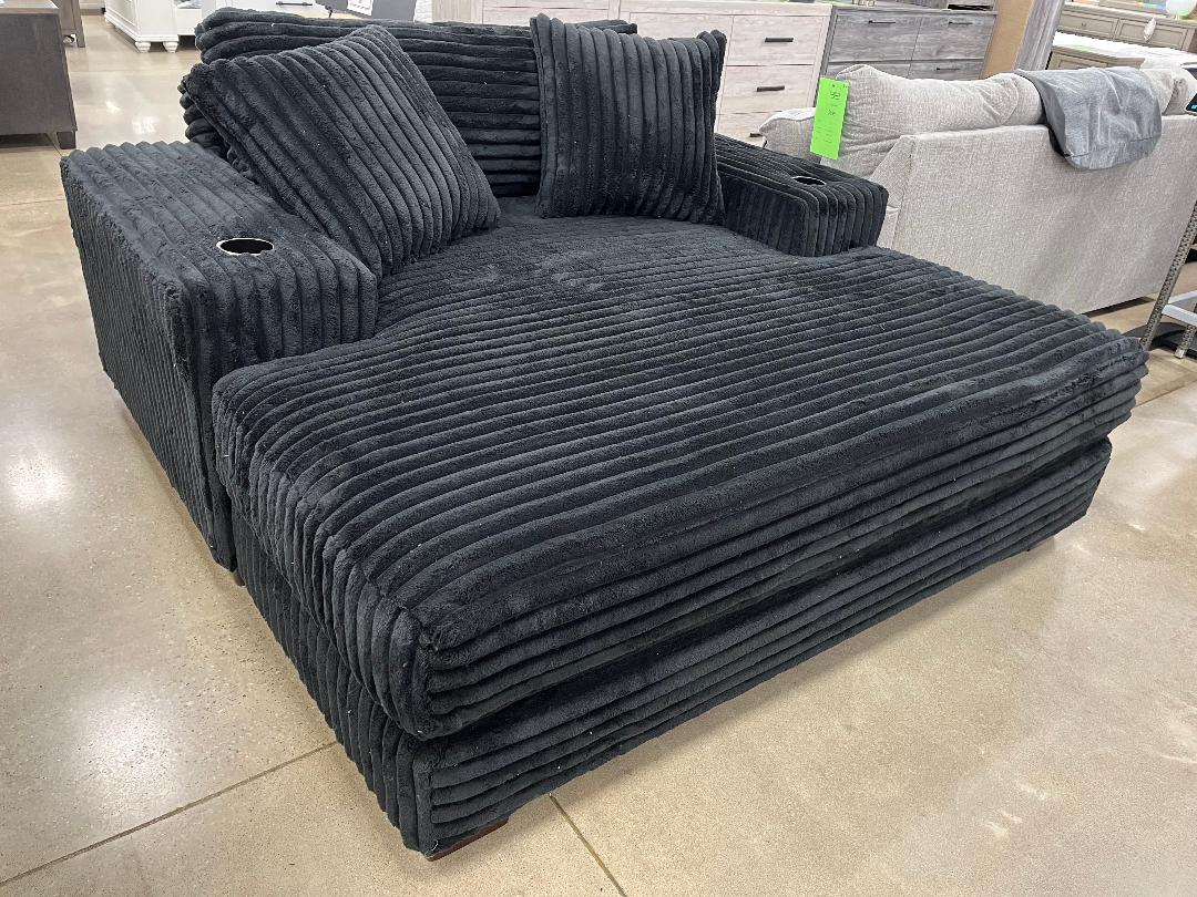 🔥LIMITED TIME🔥 Chaise Lounge With Dual Cupholders And Charging Ports