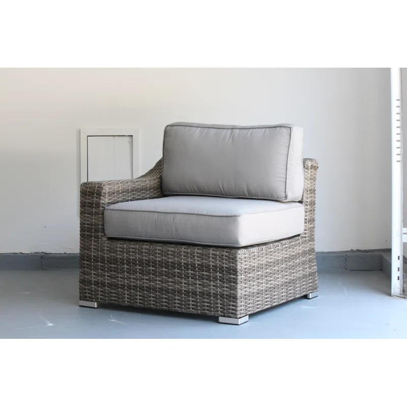 Chic Wicker Outdoor Loveseat
