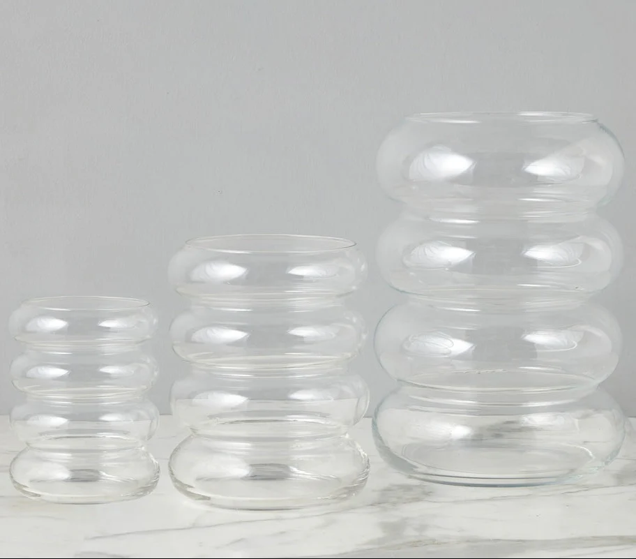 Scalloped Flower Vase