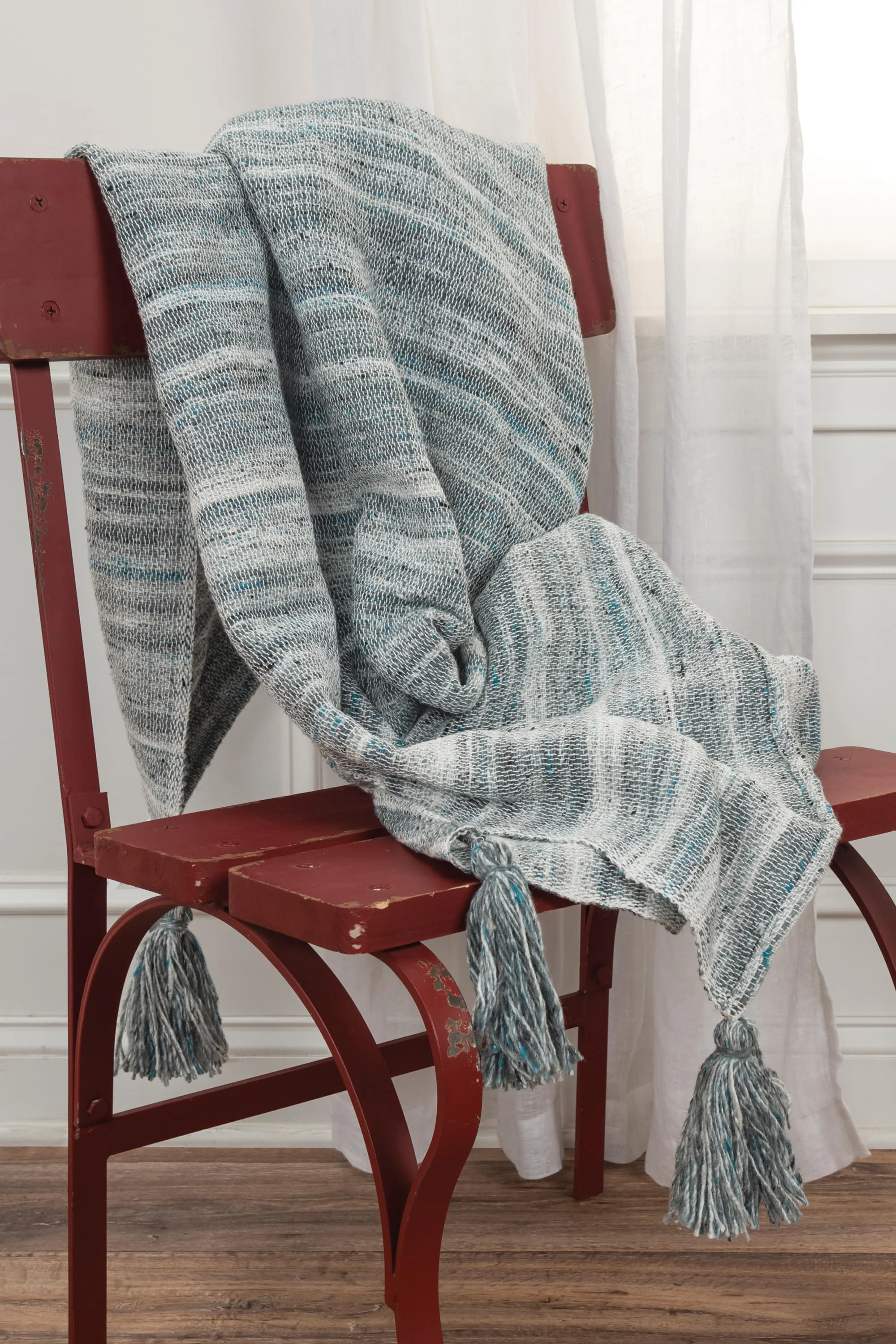 Woven Abstract Tassel Throw