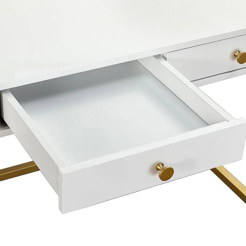 Dalia Desk