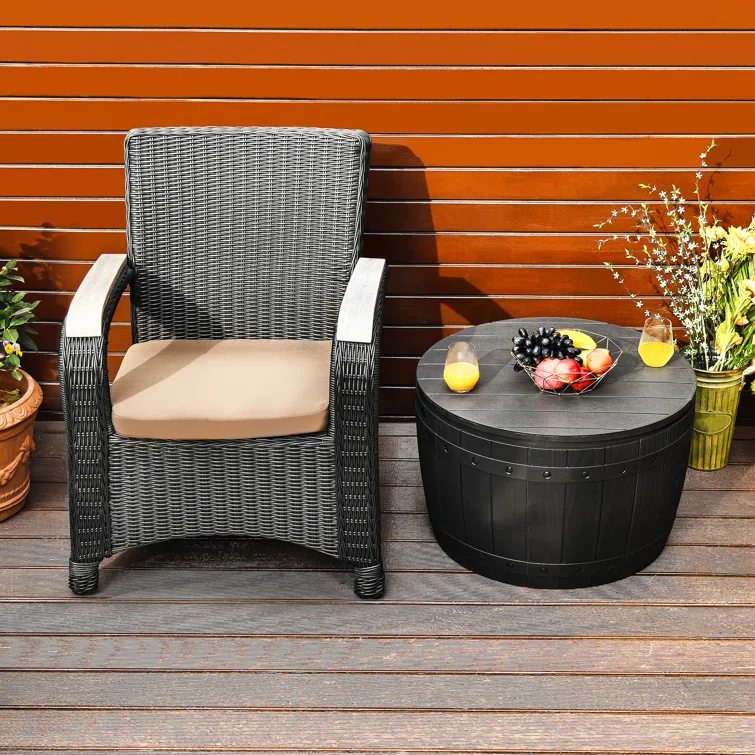 33 Gallon Round Deck Box