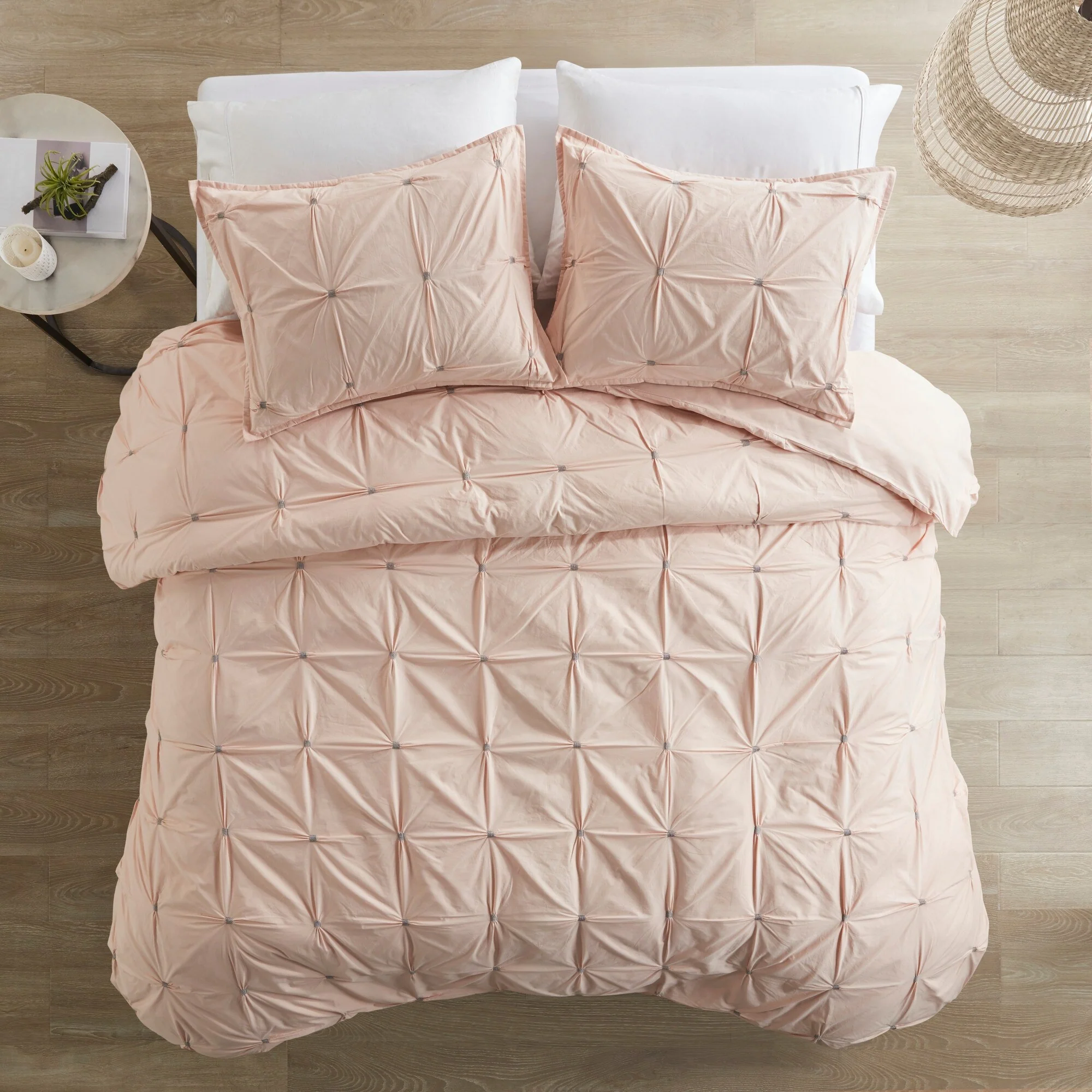The Curated Nomad Jessie Blush Cotton 3-piece Comforter Set