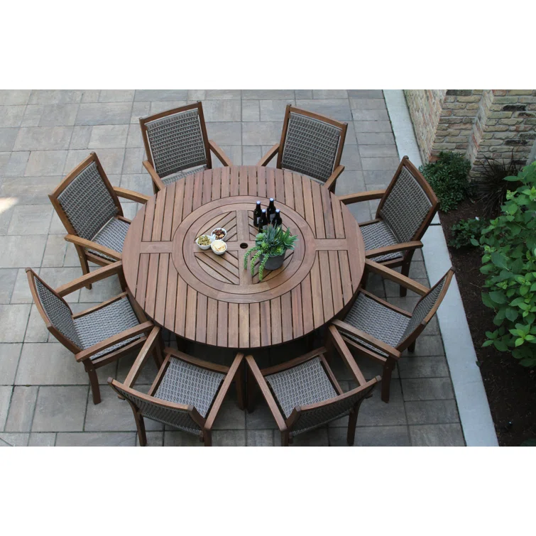 Fleur 8 - Person Round Outdoor Dining Set