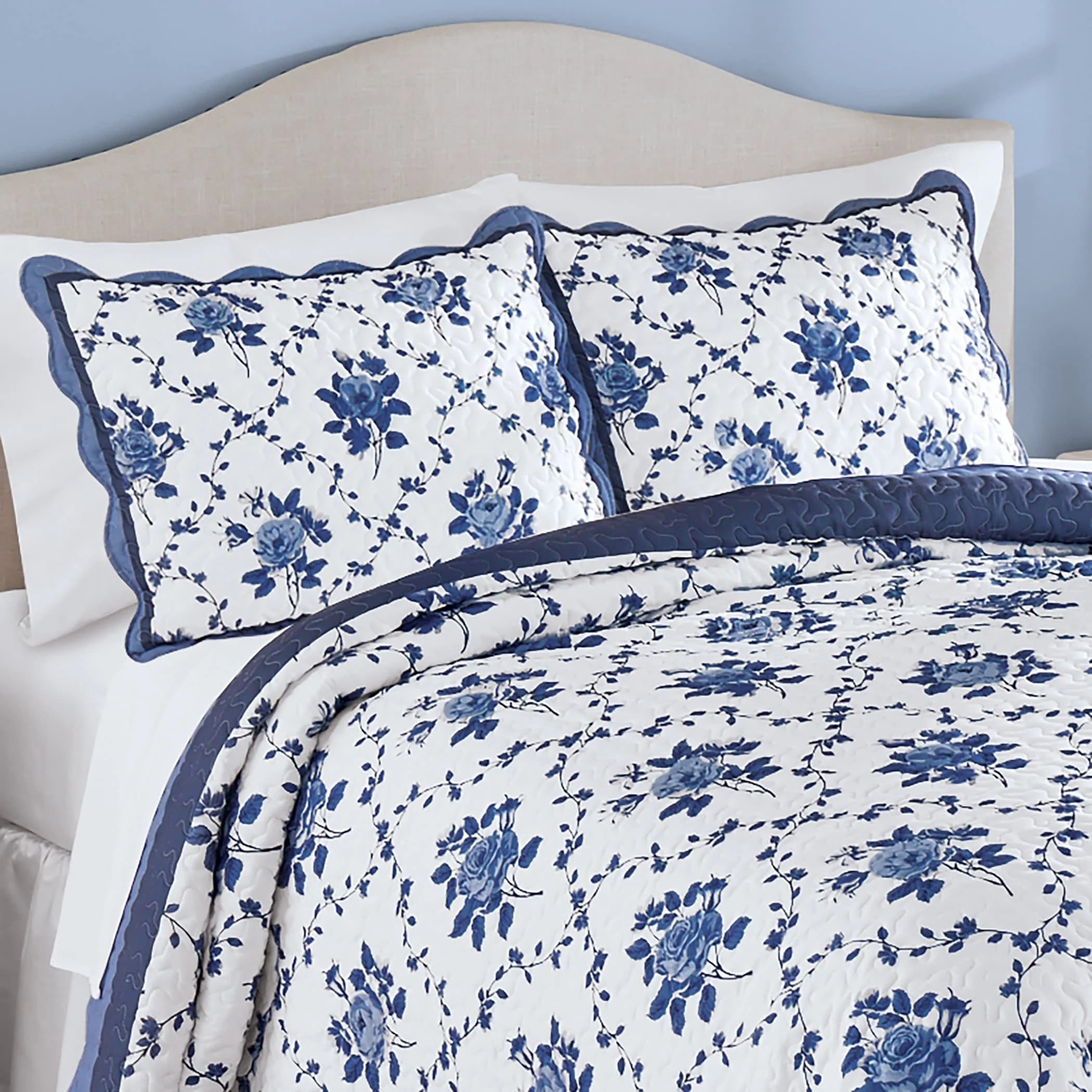 Brielle Rose Bouquet Trellis Rose Design Scalloped Edge Pillow Sham