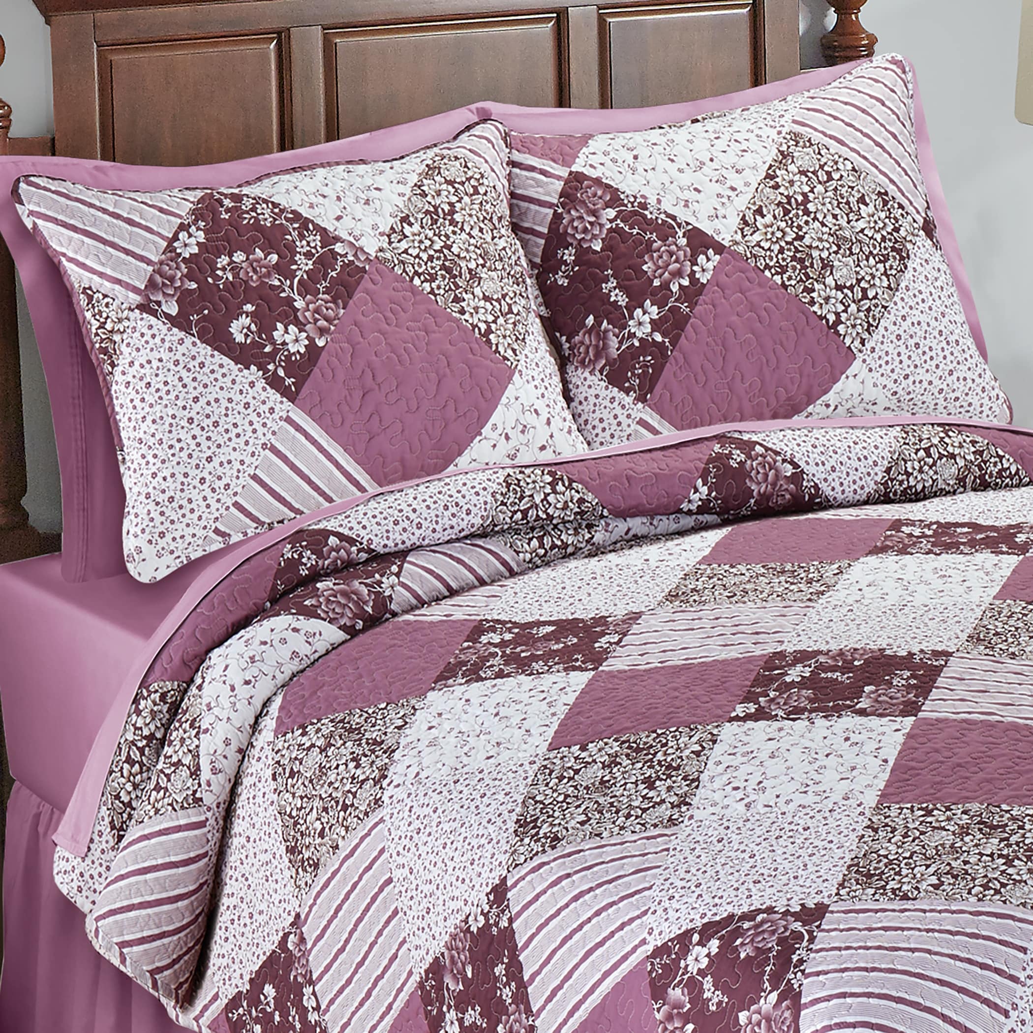 Charming Georgia Floral Print Patchwork Pillow Sham