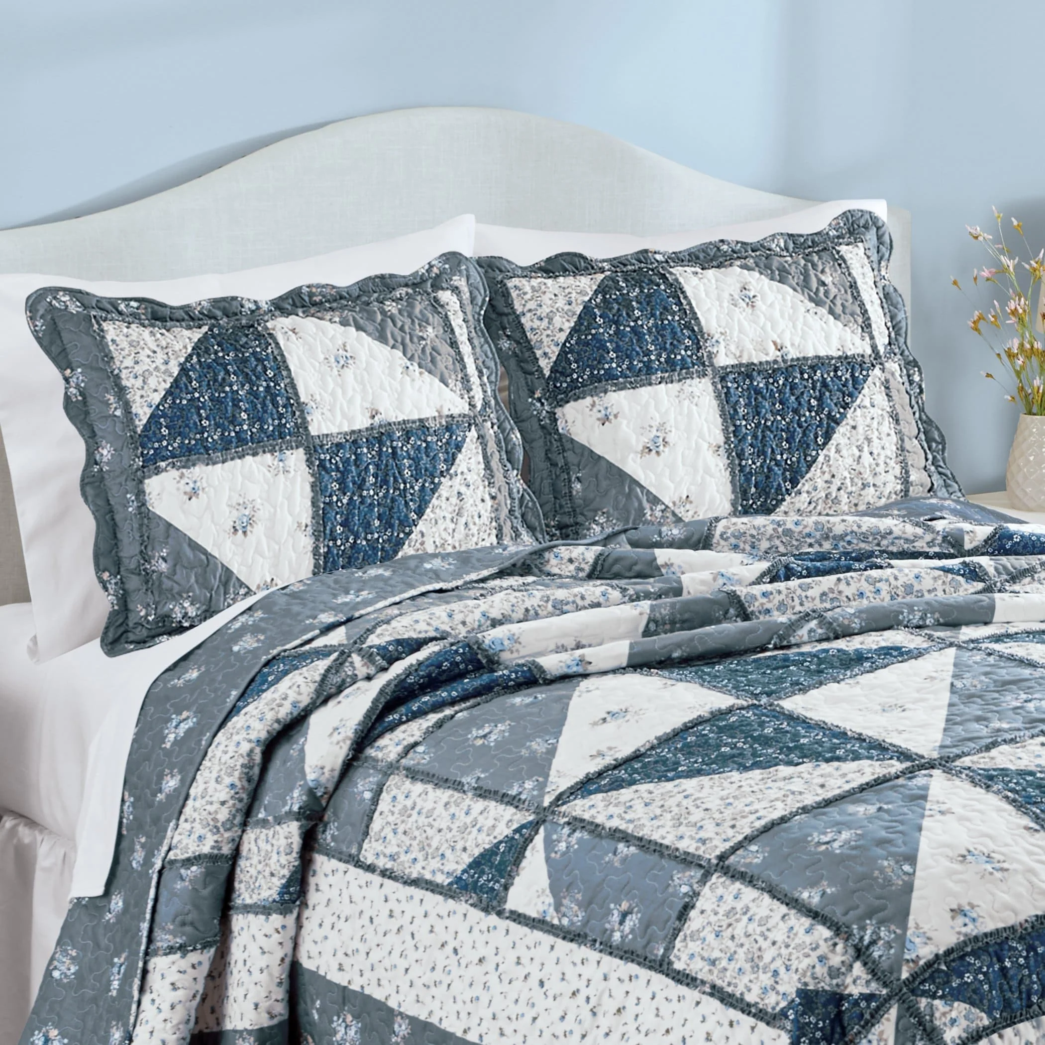 Eloise Triangle Patchwork Scalloped Edge Pillow Sham