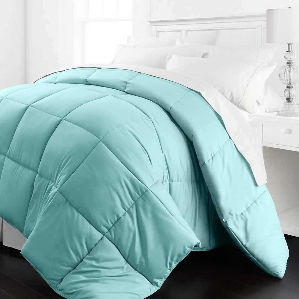 Beckham Hotel Collection 1200 Series Lightweight and All Season Luxury Goose Down Alternative Comforter