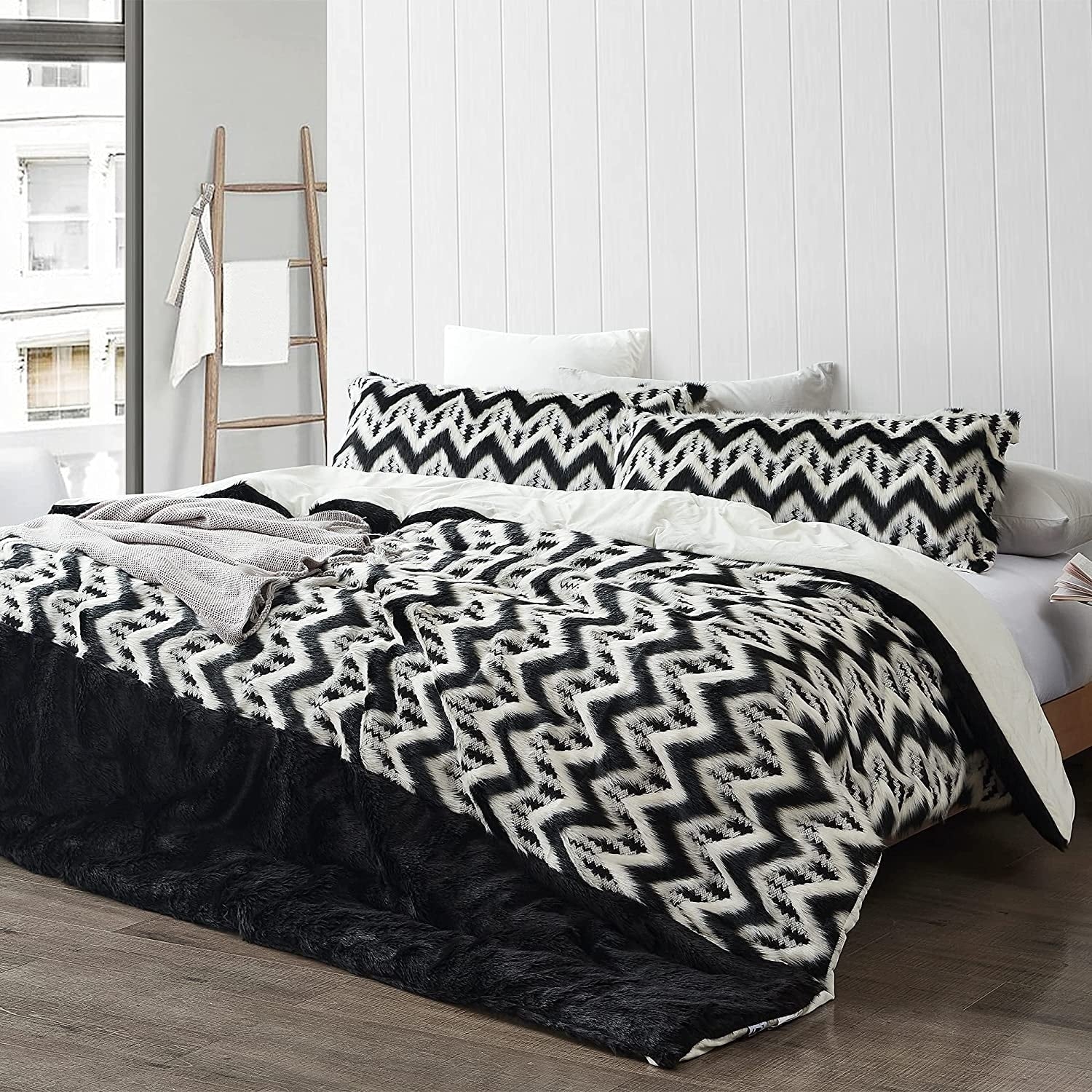 Fancy Meeting You Here - Coma Inducer? Oversized Comforter Set with White Reverse