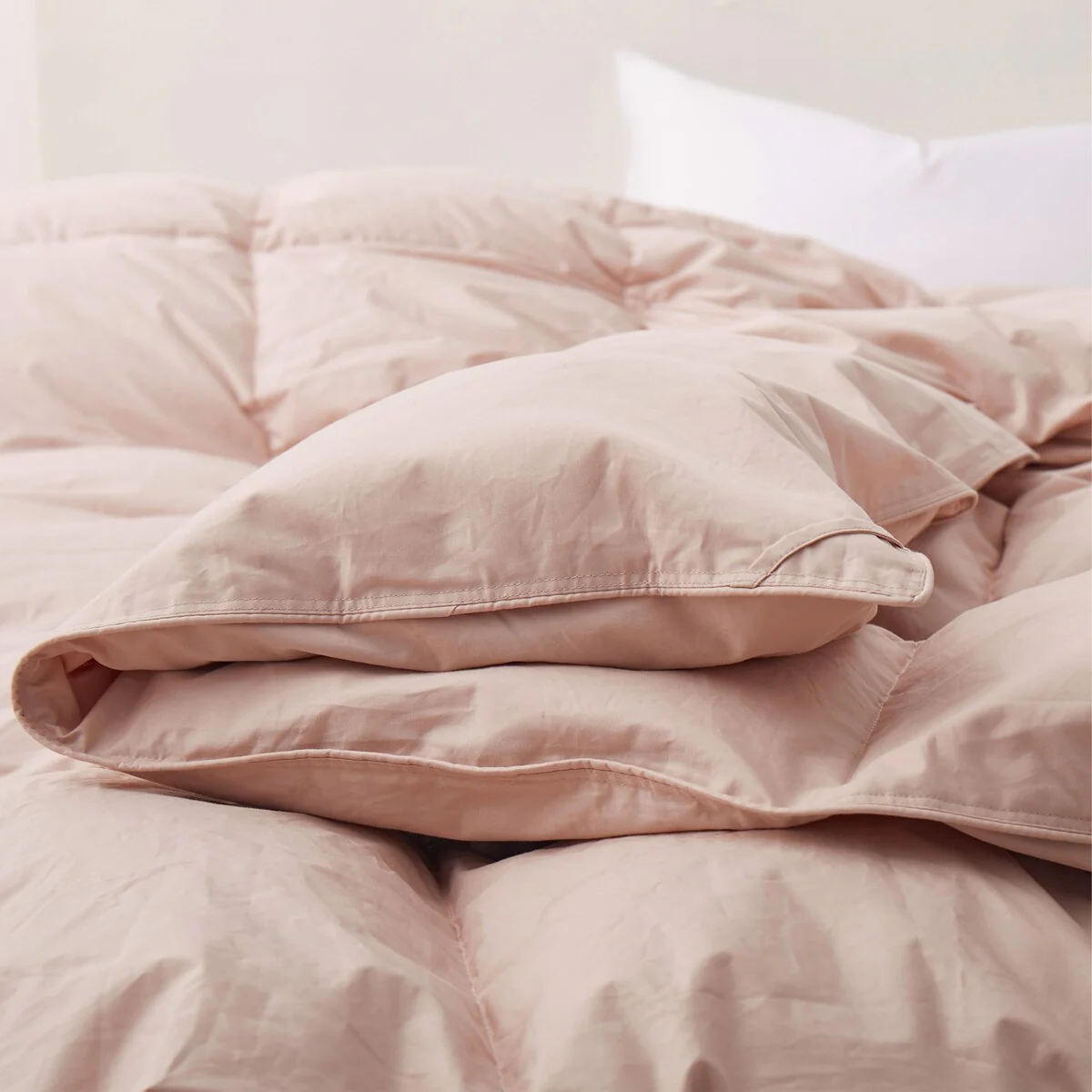 All Season Medium Warmth Organic Cotton Down Feather Comforter Duvet Insert, Pink