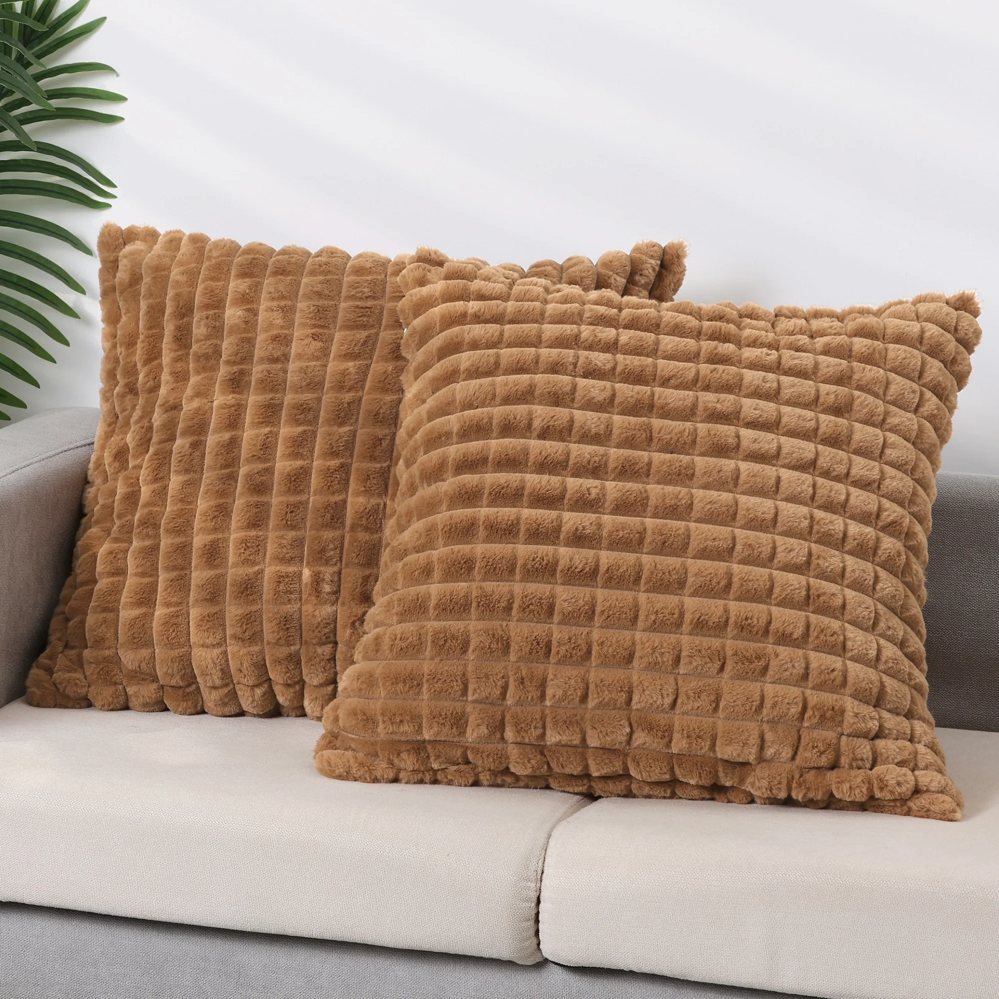 2pcs Checkered Faux Fur Plush Throw Pillow Covers Solid Soft Fuzzy Cozy Decorative Pillowcases for Home Decor