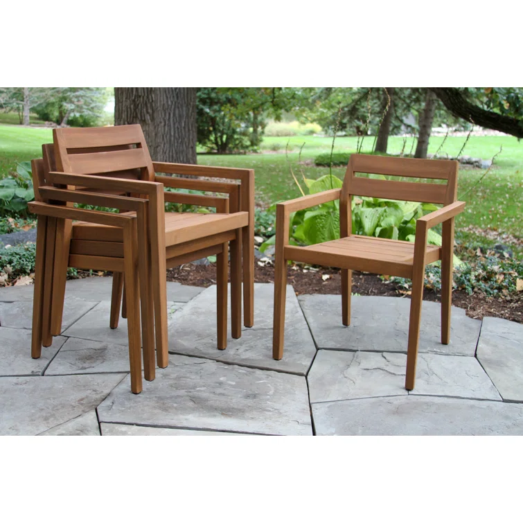 Fleur 4 - Person Round Outdoor Dining Set