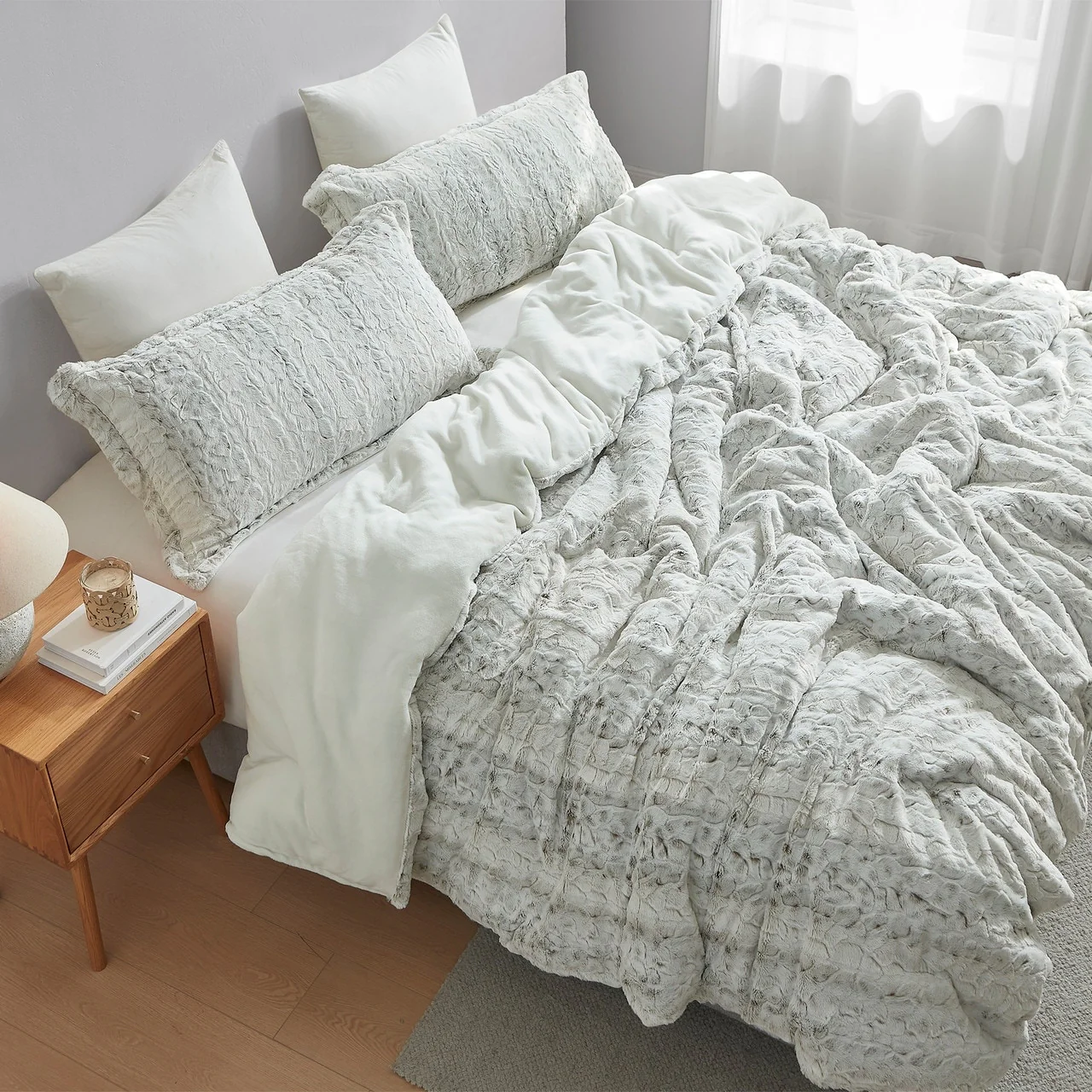 Snow Leopard - Coma Inducer? Oversized Comforter Set