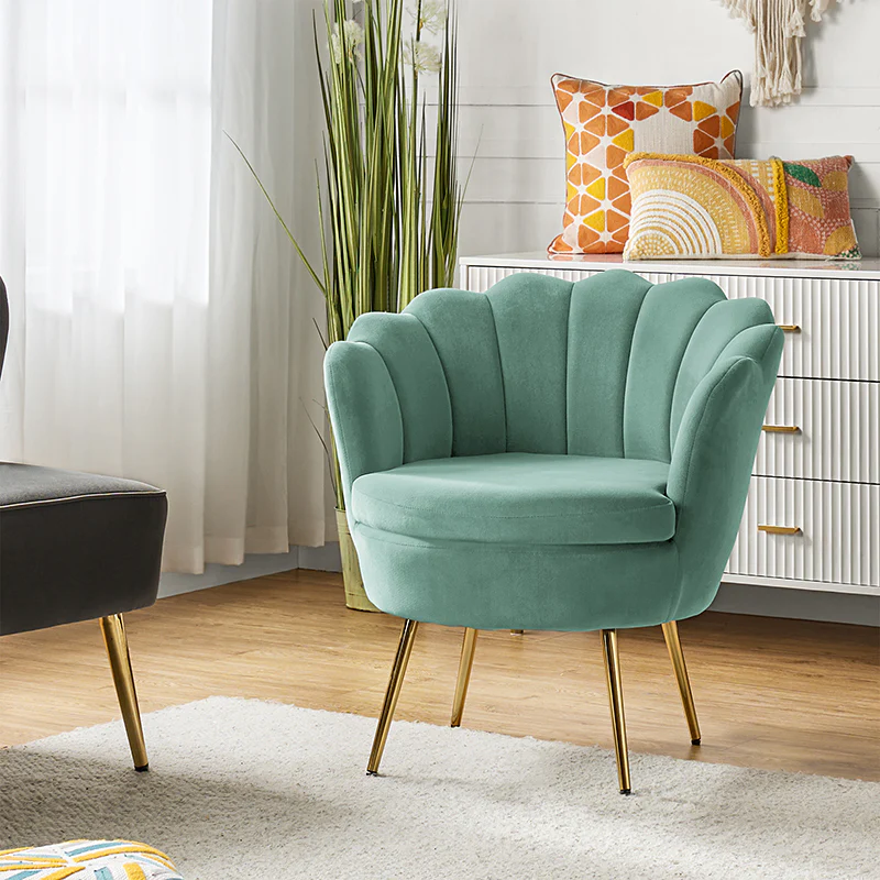 Evelia Velvet Scalloped Barrel Chair