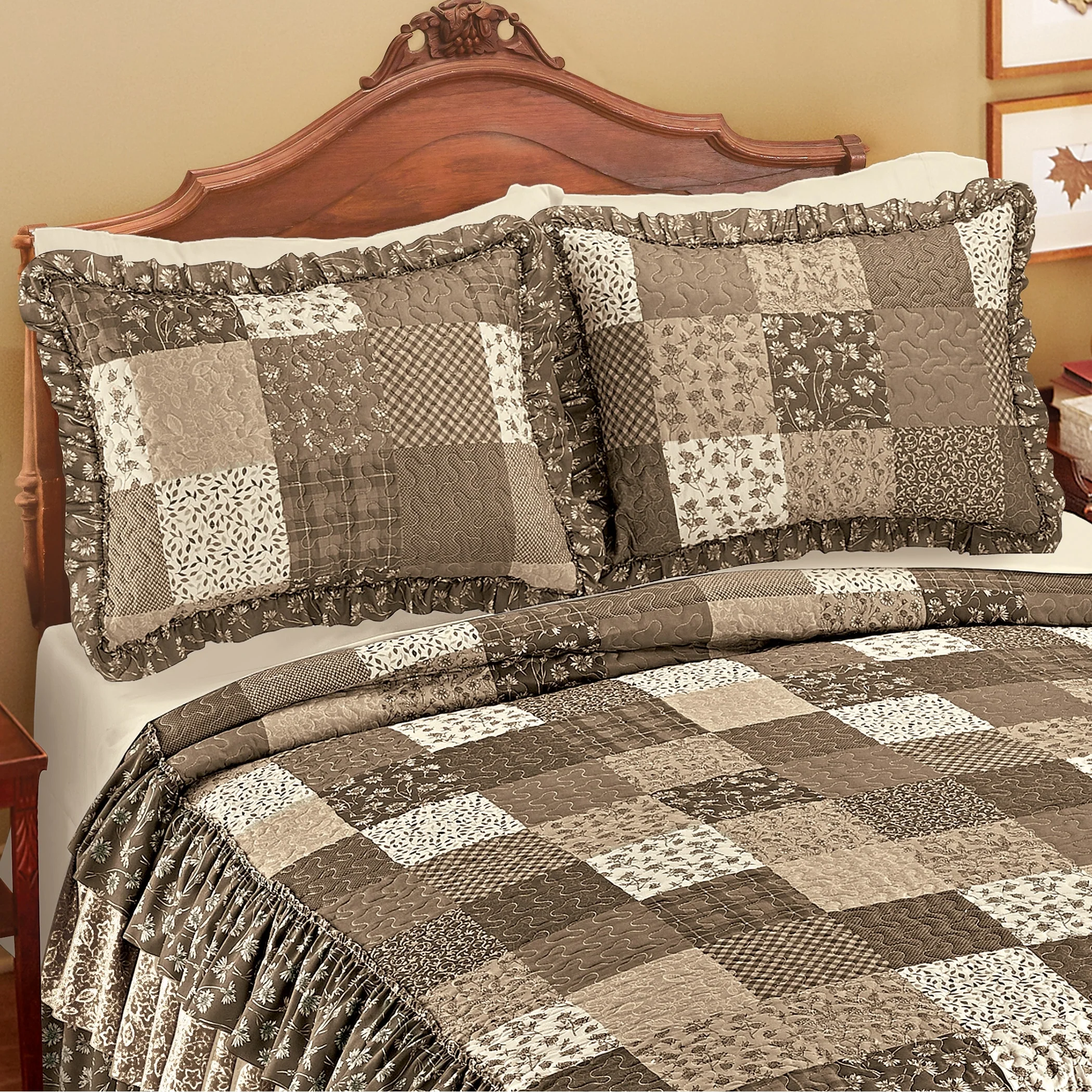 Classic Patchwork Ruffled Edge Pillow Sham