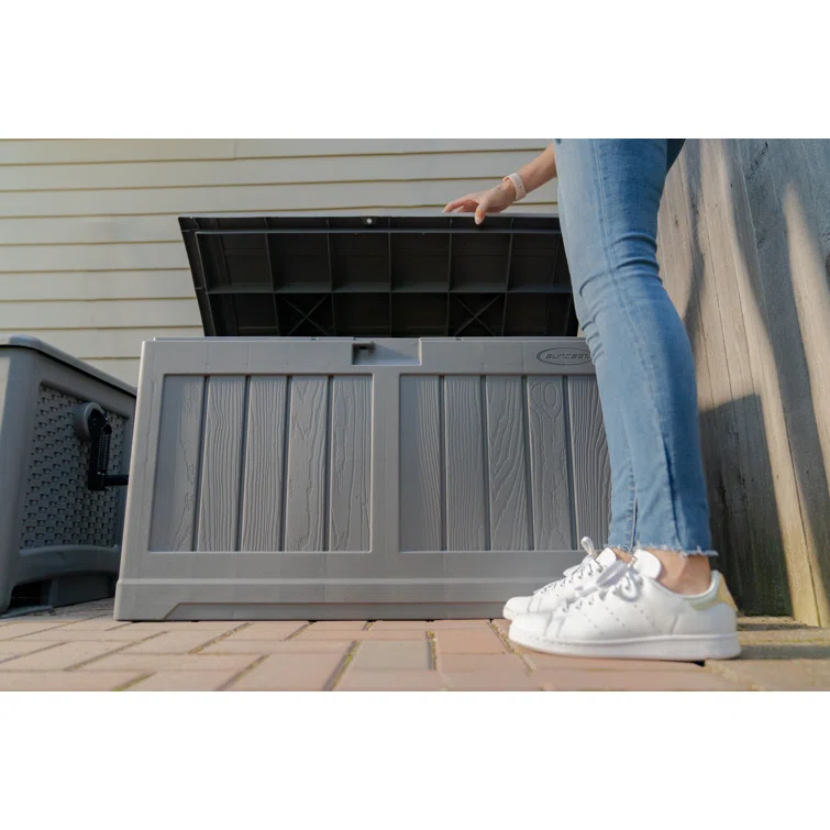 Suncast 50 Gallon Water Resistant Deck Box in Peppercorn