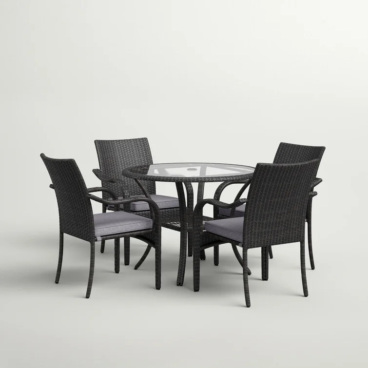 Tahirul 4 - Person Round Outdoor Dining Set with Cushions