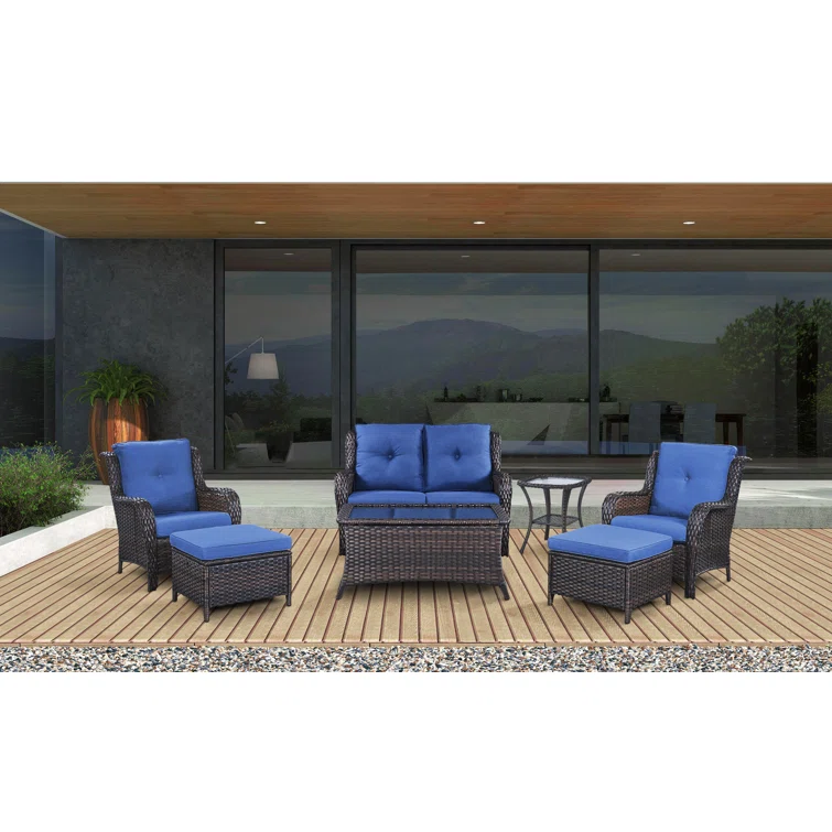 4 - Person Outdoor Seating Group with Cushions