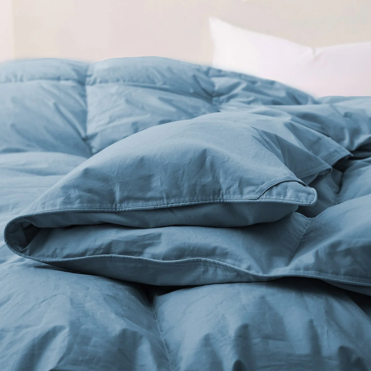 All Season Medium Warmth Organic Cotton Down Feather Comforter Duvet Insert, Navy