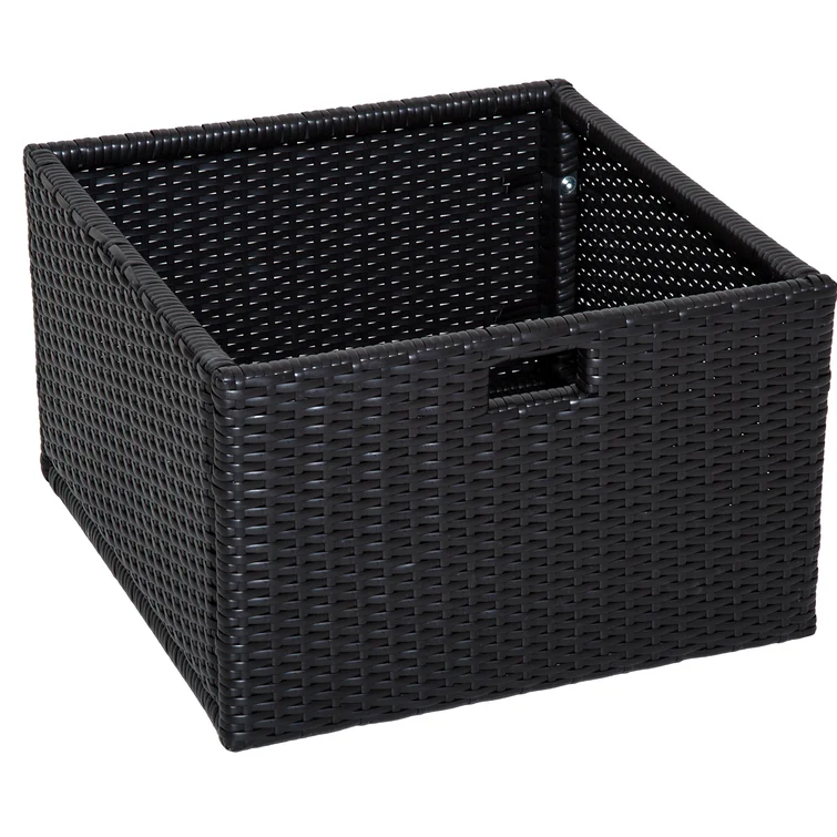 Aliyana 65 Gallon Wicker Towel Valet