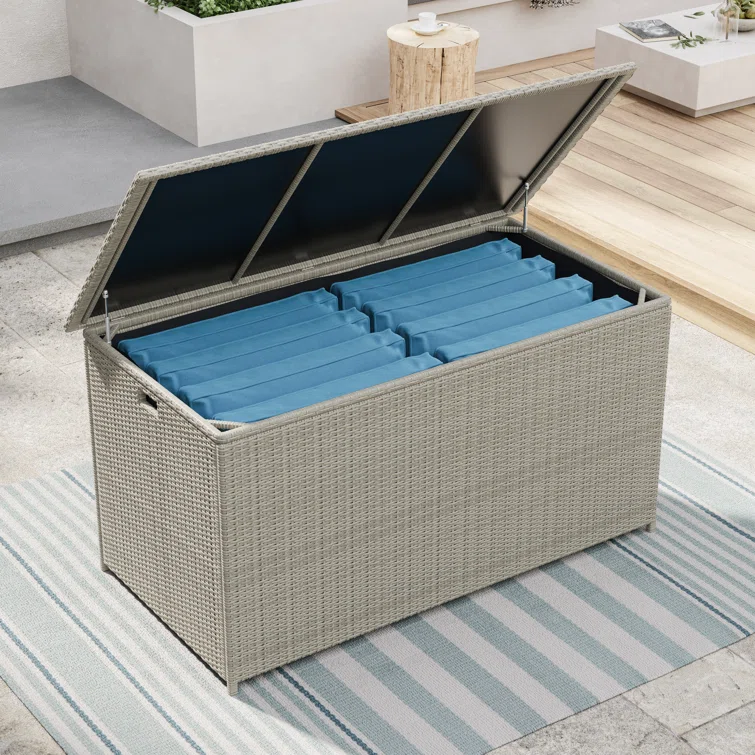 202 Gallons Wicker / Rattan Outdoor Storage Bin