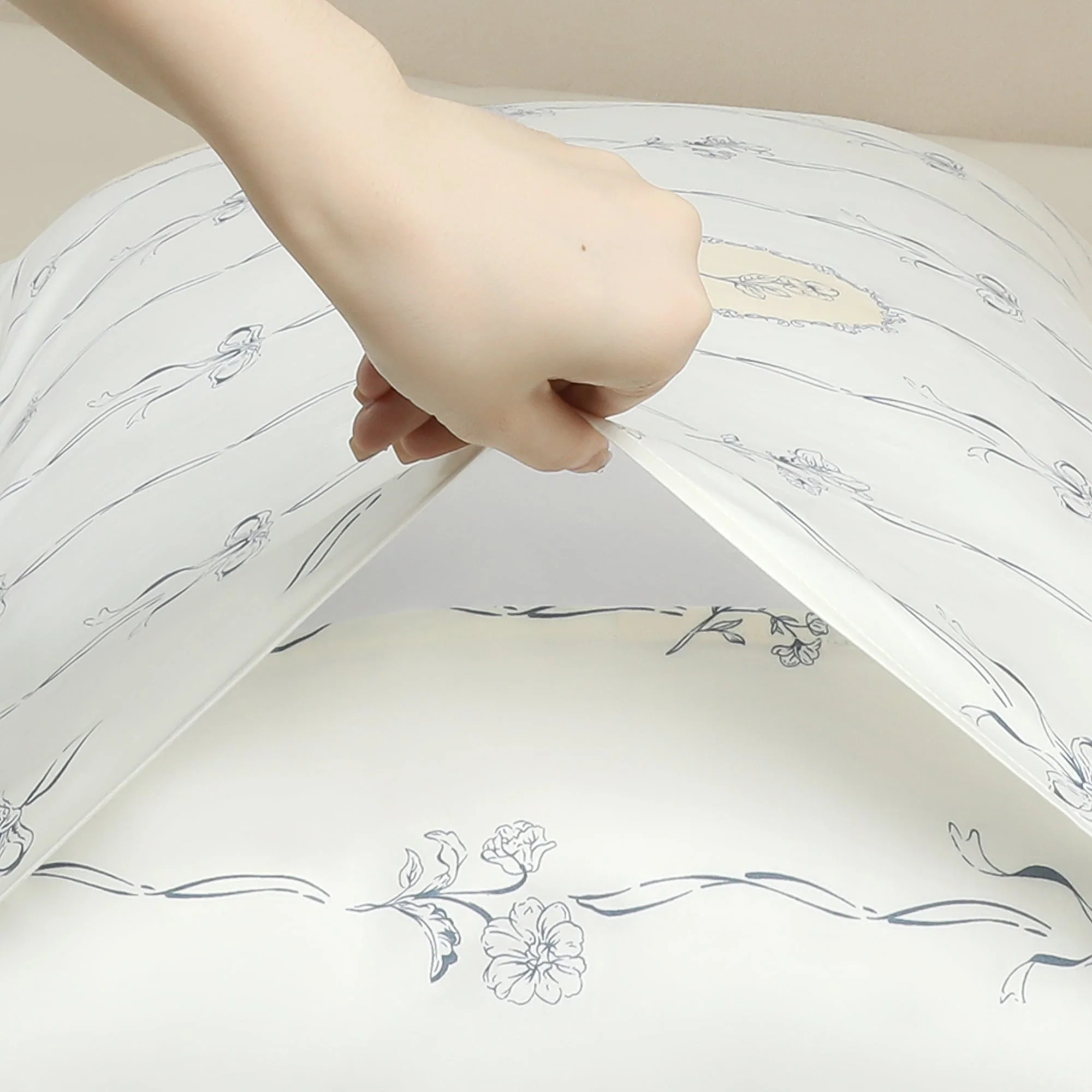 Set of 2 Pillowcase for Hair and Skin, Cotton Floral Pillow Cases