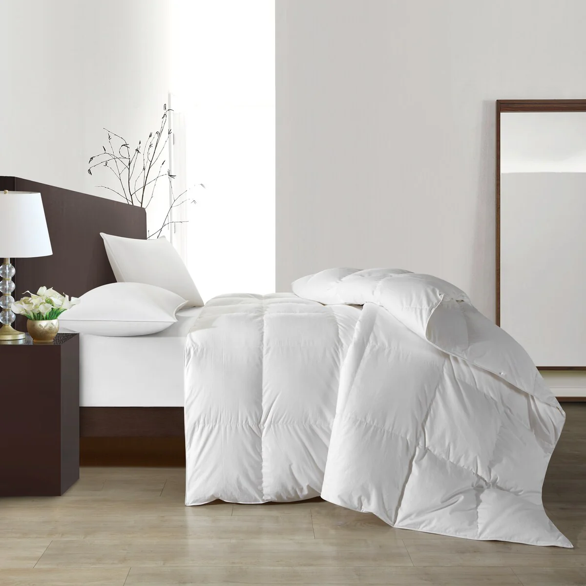 NY&C Home Gianna Box Stitched Cotton Shell with Duck Down Filling Comforter