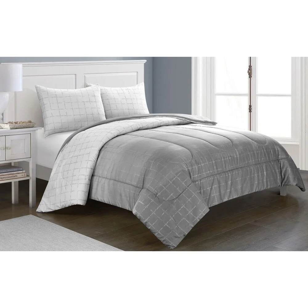 Porch & Den Sahnow Metallic Ombre Comforter Set