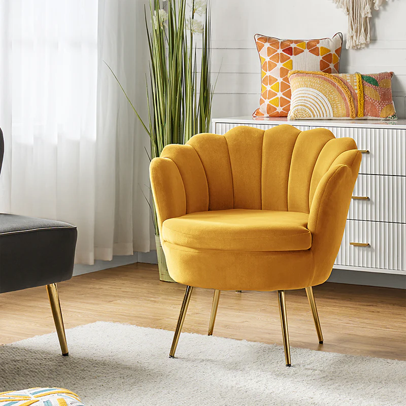Evelia Velvet Scalloped Barrel Chair
