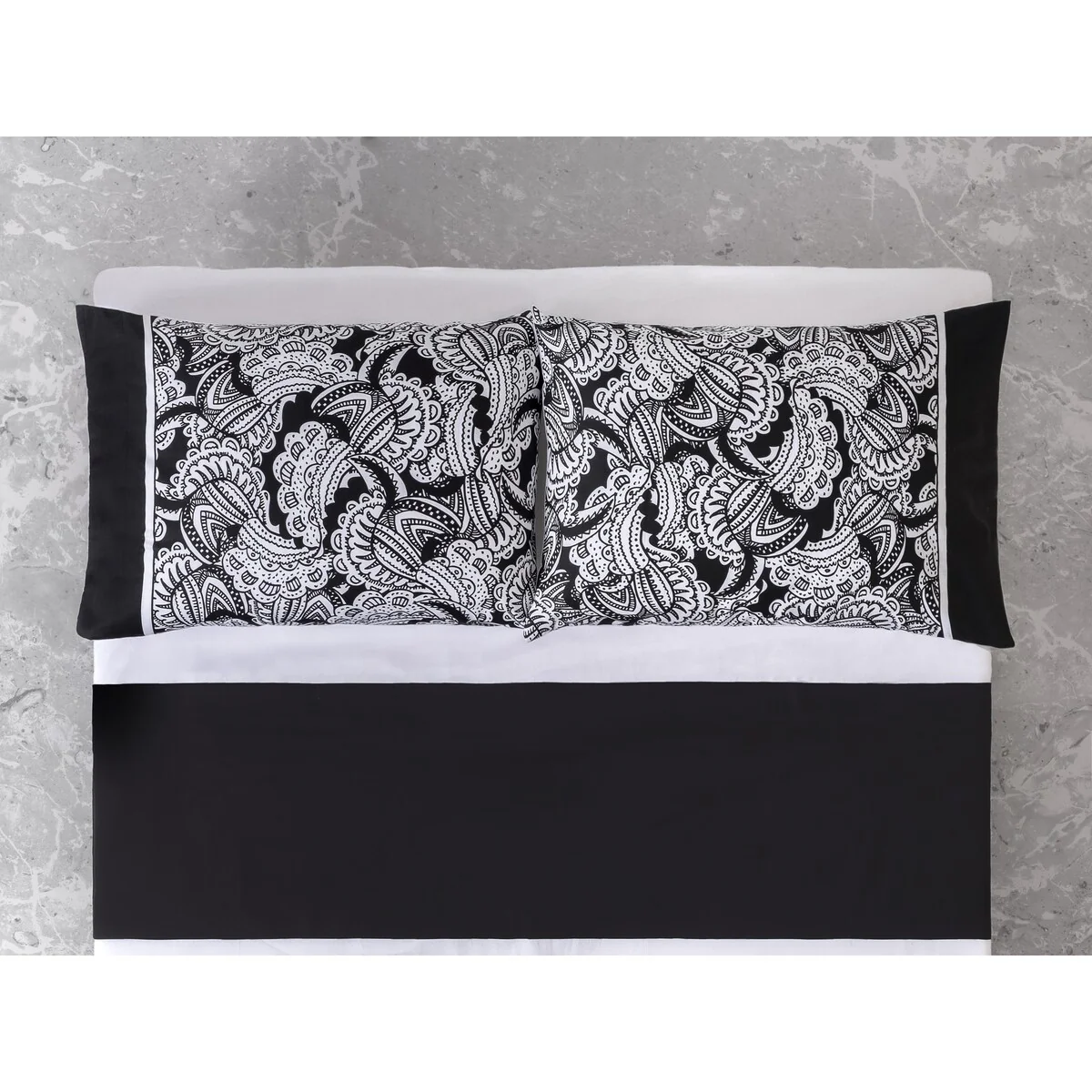 Brooks Brothers Black & White Paisley Cotton Sateen Pillowcase Pair