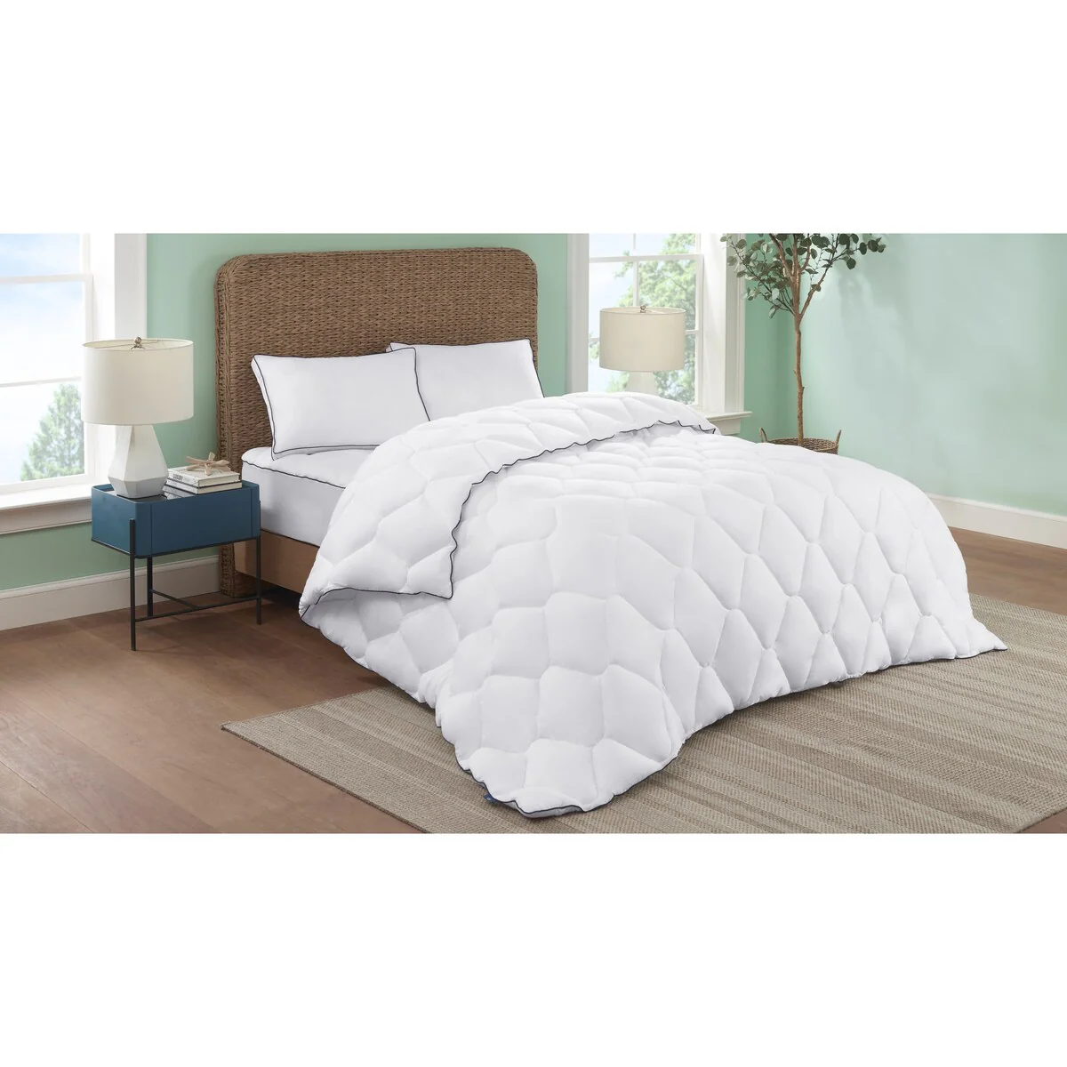 Serta Ocean Breeze Down Alternative Comforter