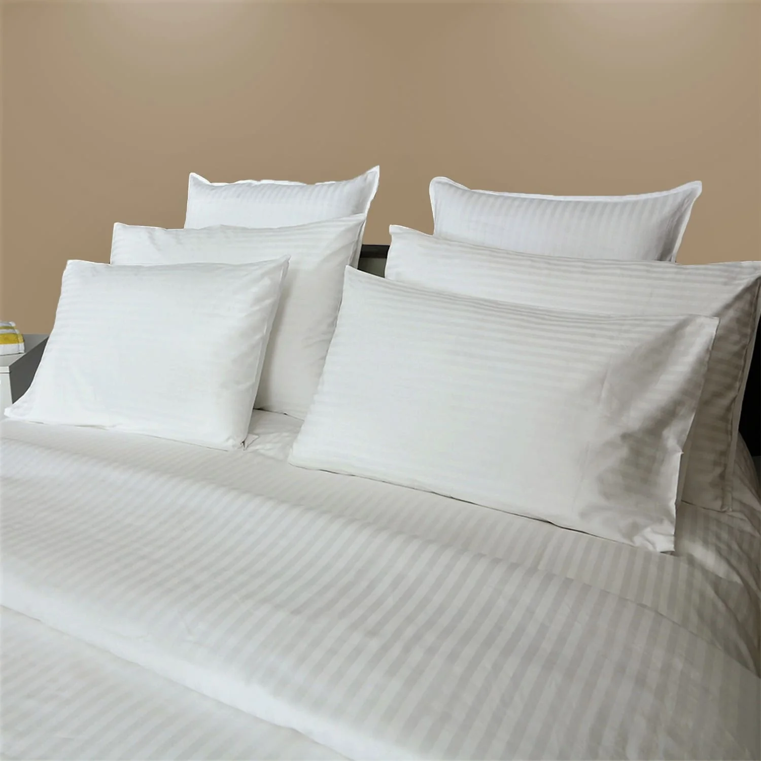 250 TC Cotton Sateen White Stripe Value Pack of 4 Queen Pillow Cases