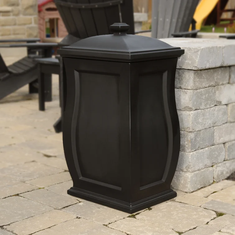 Ariani 22 Gallon Plastic Deck Box