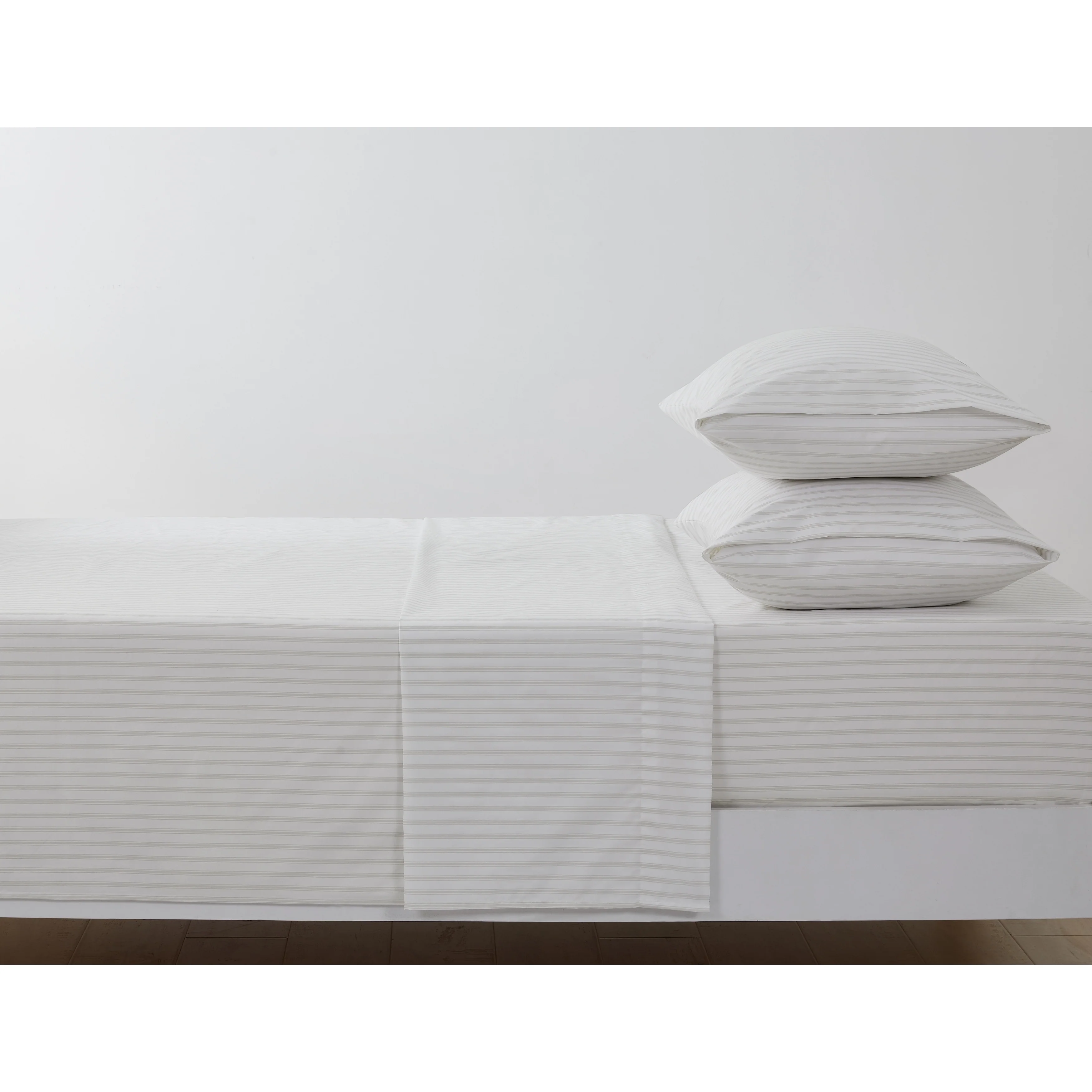 Perry Ellis Portfolio Jonathan Stripe Printed Sheet Set