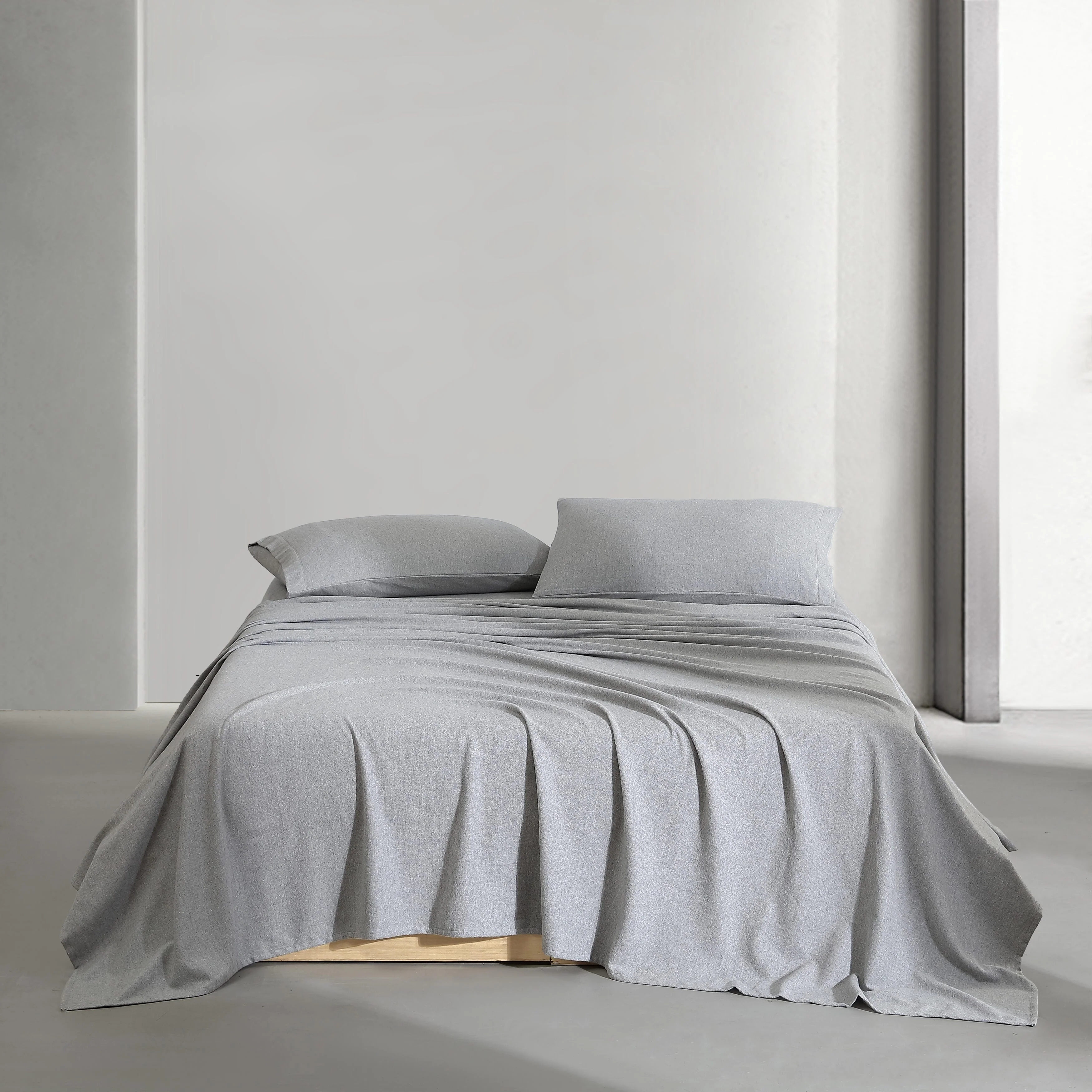 Calvin Klein Melange Cotton Flannel Solid Sheet Set