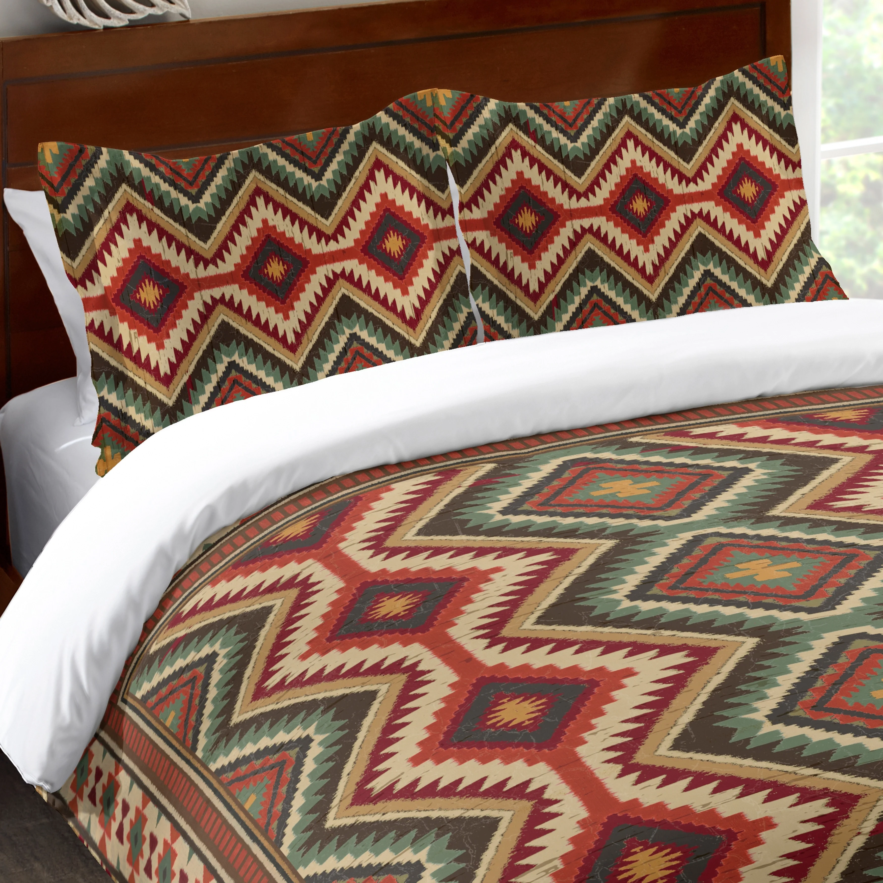 Laural Home Southwestern Pattern Comforter Pillow Sham