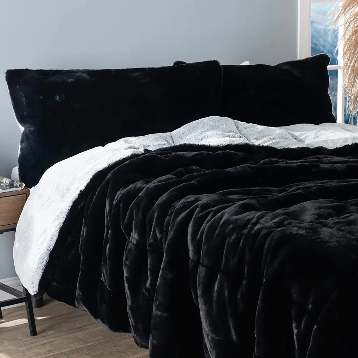 Chunky Panda Orca Bunny - Coma Inducer? Comforter Set - USA Heavyweight Filled - Frosted Black