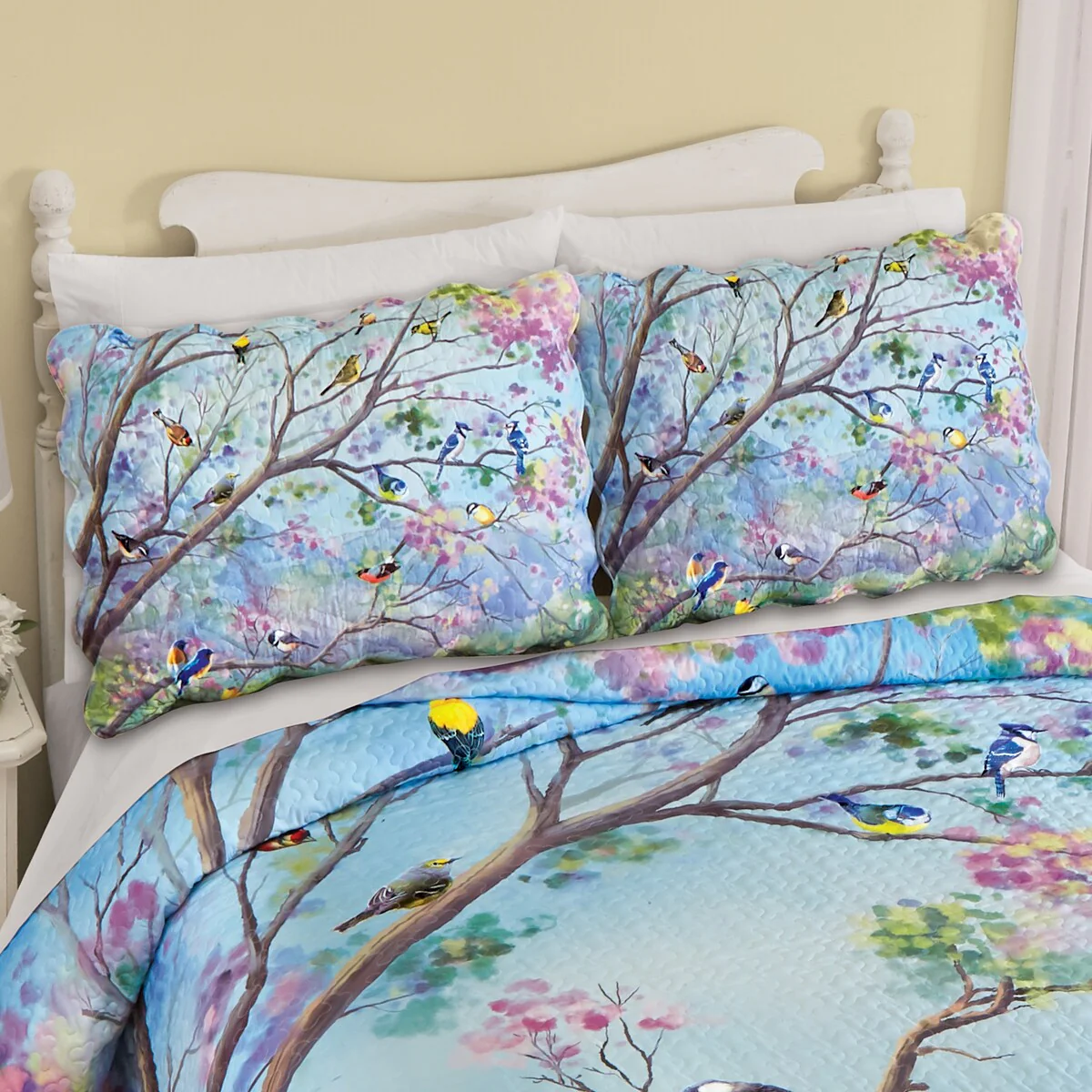 Birds on Flowering Branch Scalloped Edge Pillow Sham