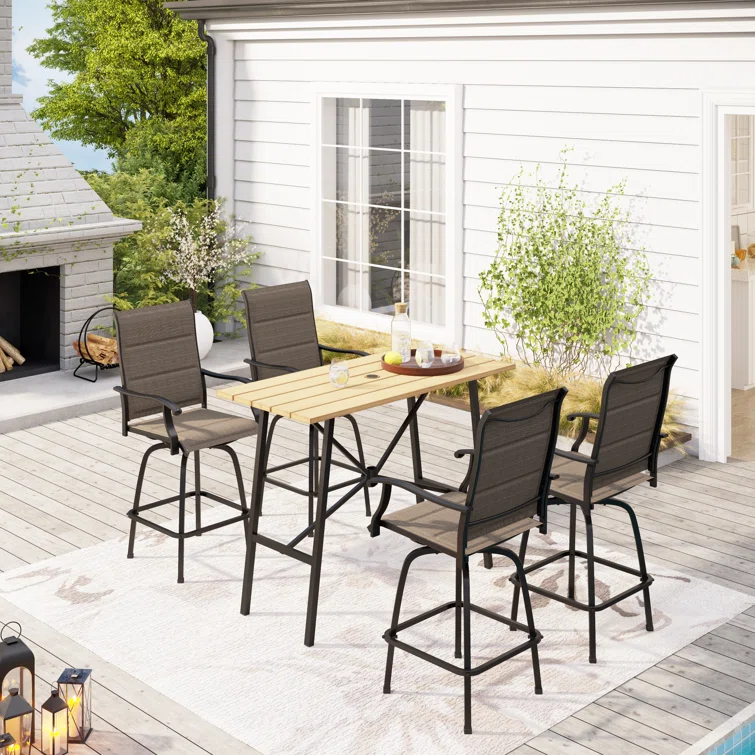 Alyne 4 - Person Rectangular Outdoor Dining Set