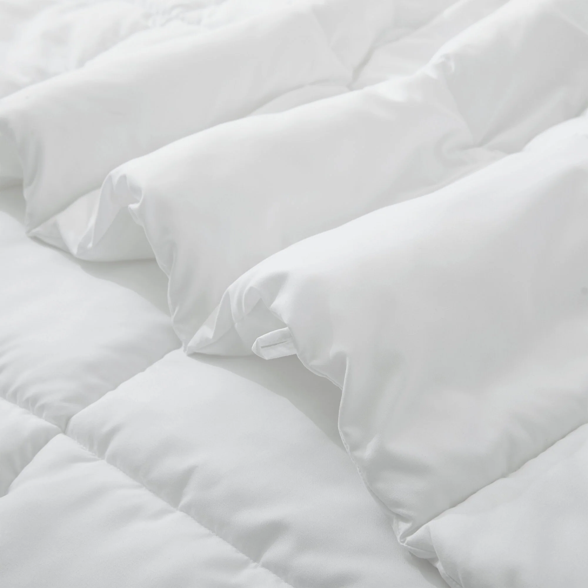 Lightweight Down Alternative Comforter Duvet Insert with Premium Fabric