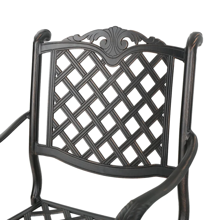 Richwood 4 - Person Round Outdoor Dining Set