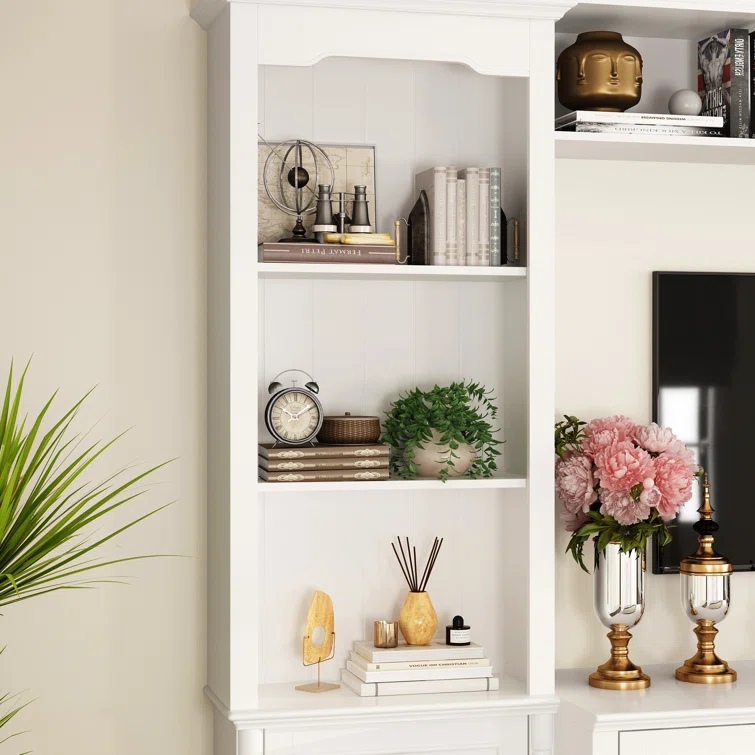 Inverleigh 104.3'' Media Center