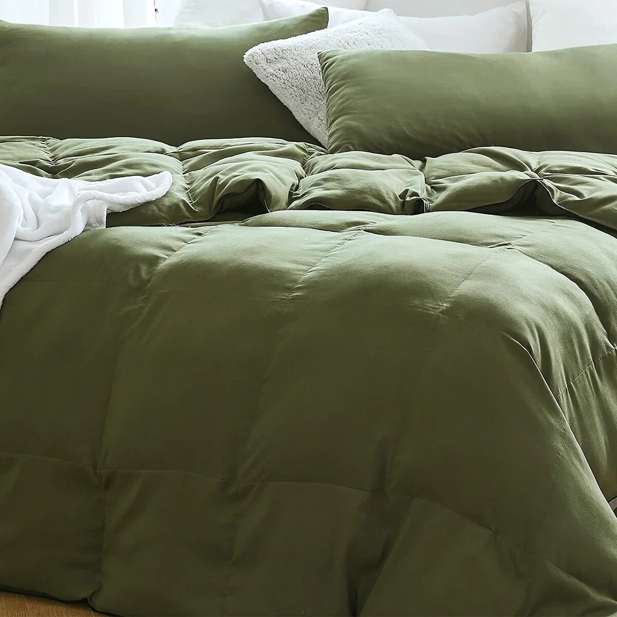 Snorze® Cloud Comforter Set - Coma Inducer® Oversized Bedding in Cypress