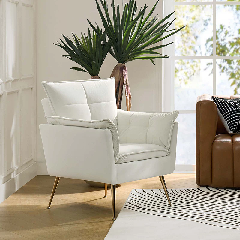 Jaxon Plush Armchair