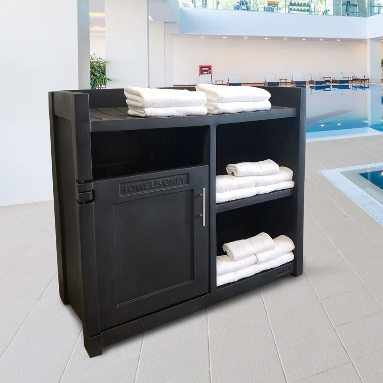 Mayne Inc. Fairfield 47'' W 40 Gallons Water Resistant Resin Towel Valet