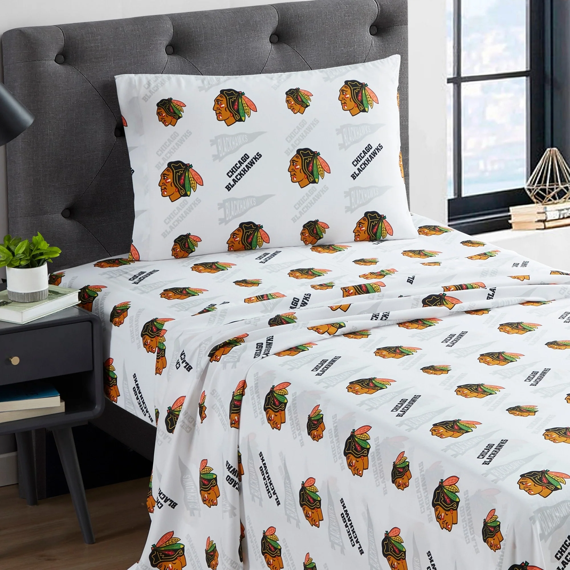 NHL Officially Licenced Chicago Blackhawks Sheet Set
