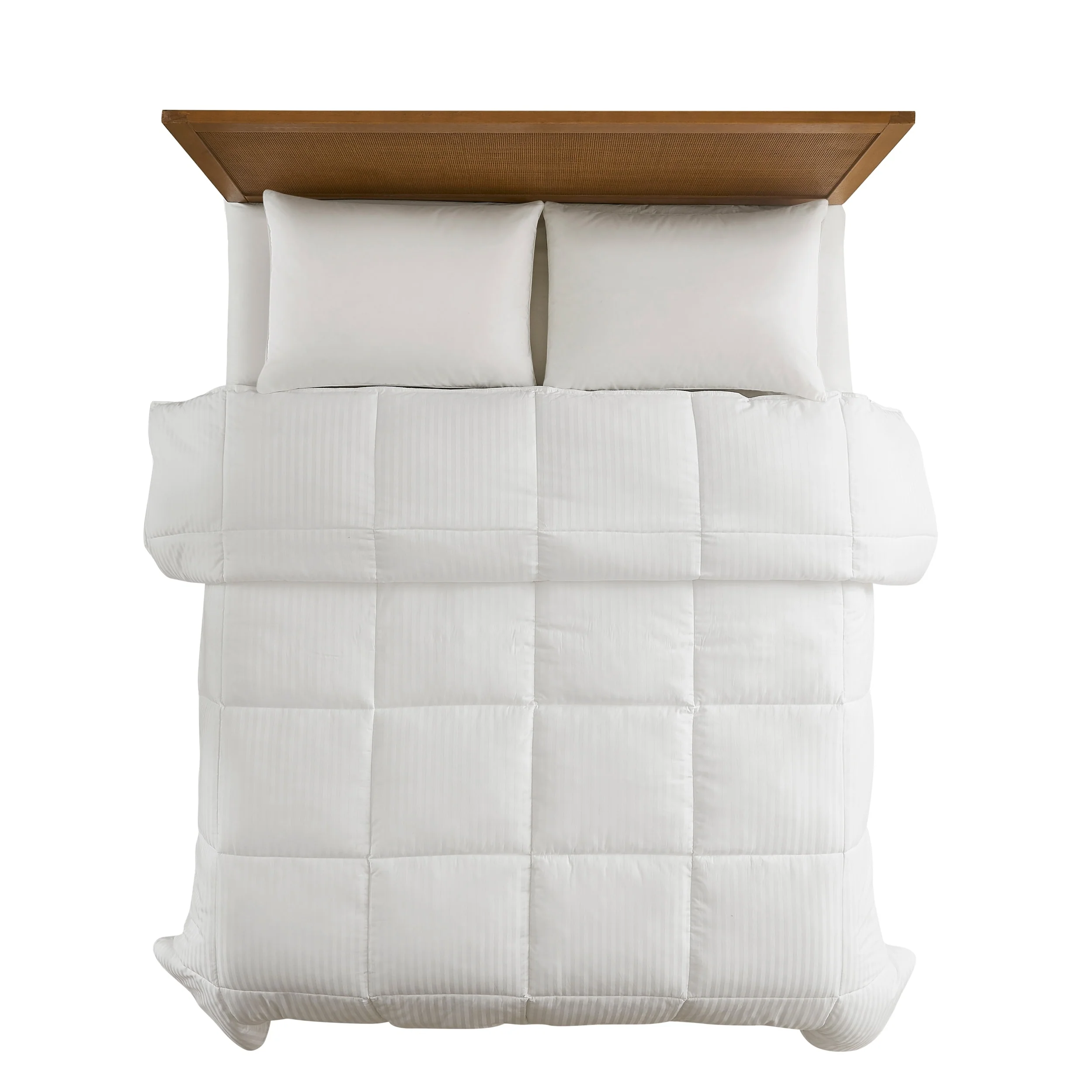 Eddie Bauer® Lightweight PrimaLoft® Down Alternative Comforter (Hypoallergenic) - Oversized