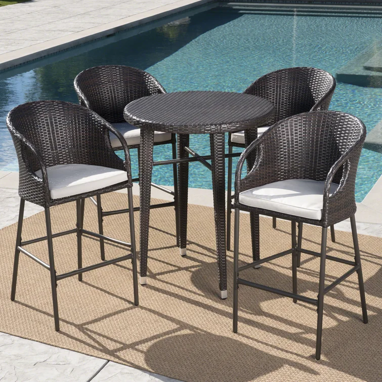 Bargnare 4 - Person Round Outdoor Dining Set