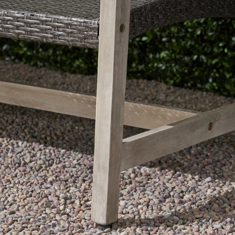 Cascante 6 - Person Outdoor Seating Group